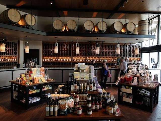 Cooper's Hawk Winery & Restaurant